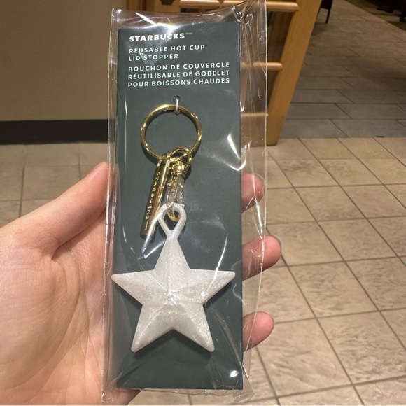 Starbucks Star Keychain Lid Stopper 2024 - Picture 7 of 14